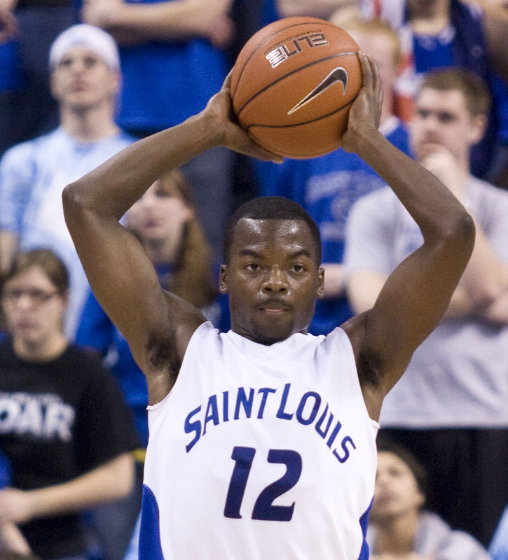 Billikens blow by Indiana State, 63-54, in opening round of CBI
