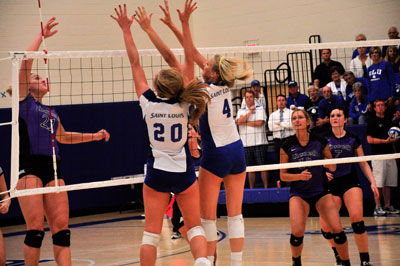 A-10 battle at Chaifetz Arena