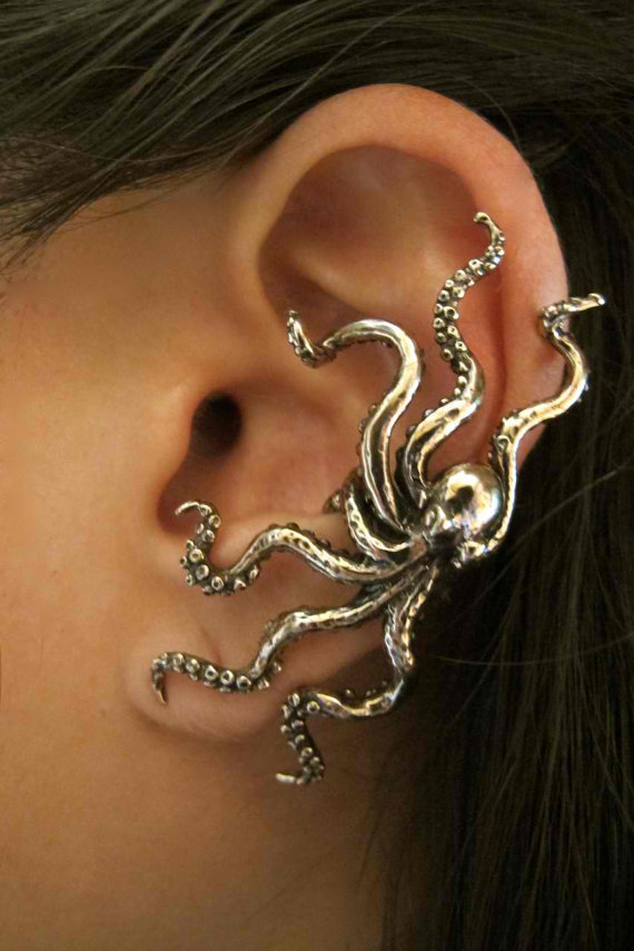 The+Bronze+Octopus+Ear+Cuff+%28%2449.00%29+offers+all+that%E2%80%99s+good+about+both+earrings+and+the+nautical+look%2C+sans+piercing+and+tentacle+attack+%28Photo+courtesy+of+Etsy.com%2Fshop%2Fmartymagic%29.