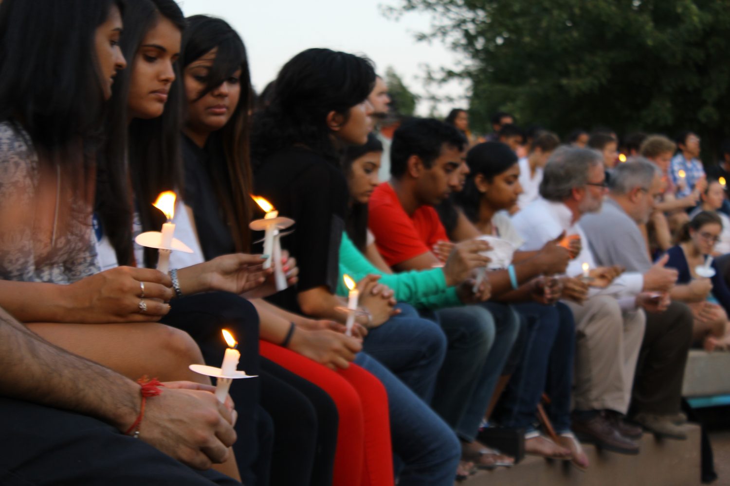 Vigil held for Sikh and Muslim victims