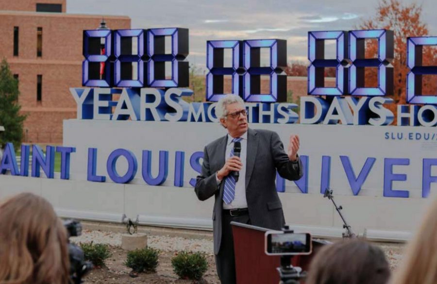Dr. Fred Pestello speaks to SLU students at the beginning of the 200-Years-In-One Challenge.