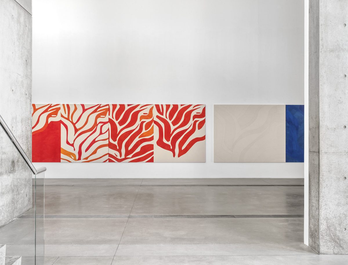 Sarah Crowner Untitled (Around Orange), 2023. Acrylic on canvas, sewn 6 x 77 feet (72 x 924 inches)© Sarah CrownerPhotography by Alise OBrienPhotography, © Pulitzer Arts Foundation and AliseOBrien Photography