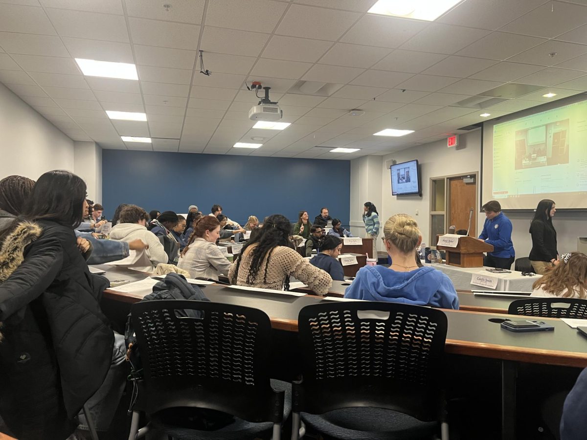 Student Senate waits for the next presentation.